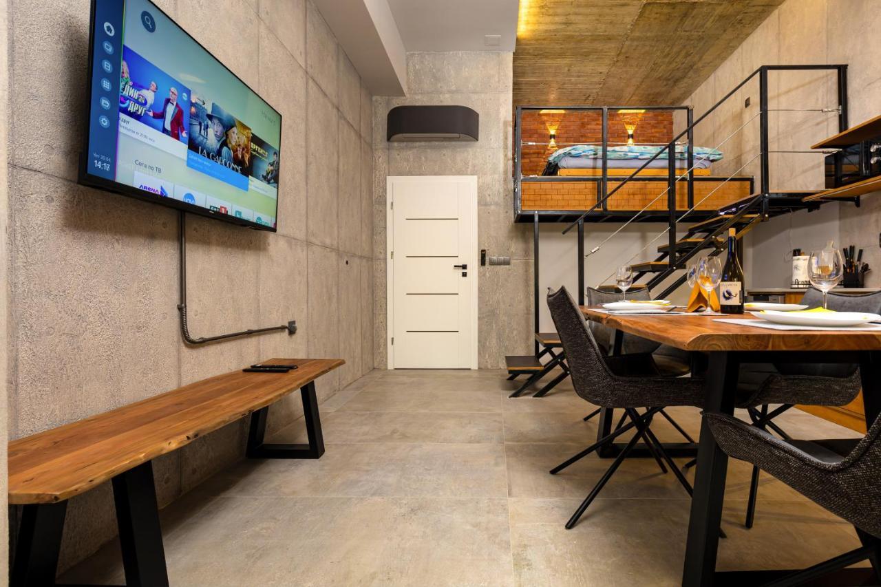 Industrial-Style 2Bd Loft With Parking Spot By Flat Mаnager Apartment Plovdiv Ngoại thất bức ảnh